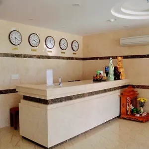 https://valencia-hotel.hotelsofhoian.com